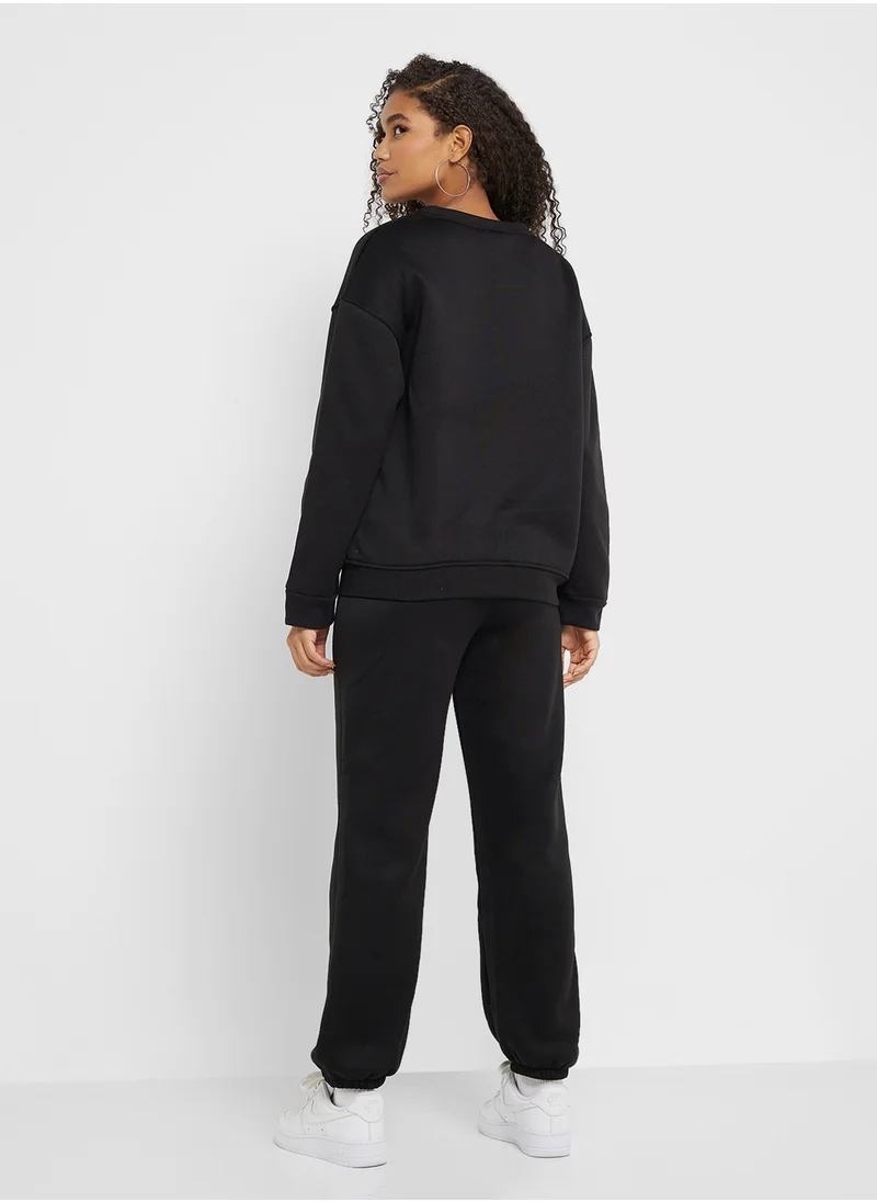 جينجر Oversize Varsity Style Jog Set