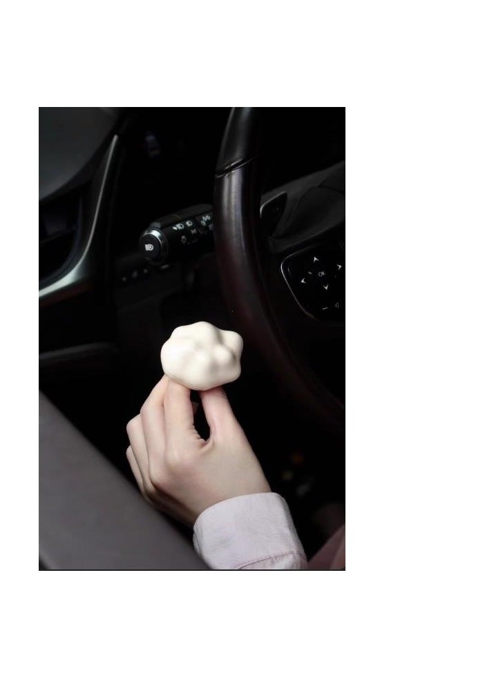 Premium Fragrance Gift Box for Car Air Outlet for Men and Women (+Two Replacement Chips)  - Image 2