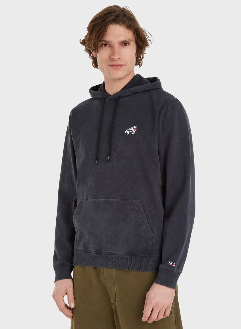 TOMMY JEANS Logo Hoodie