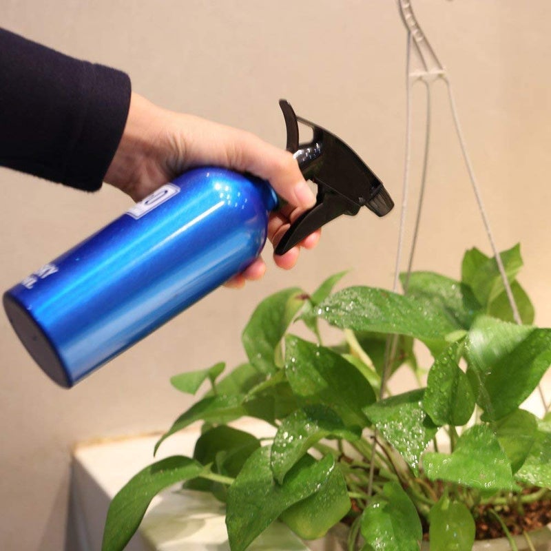 Praxon Praxon Refillable Fine Mist Spray Bottle Metal Hairdressing Water Blow Can Water Sprayer ABS H2O Water Spray Bottle for Parlor Salon 250 ML Water Sprinklers Spray Bottle Different Color 2  - Image 3