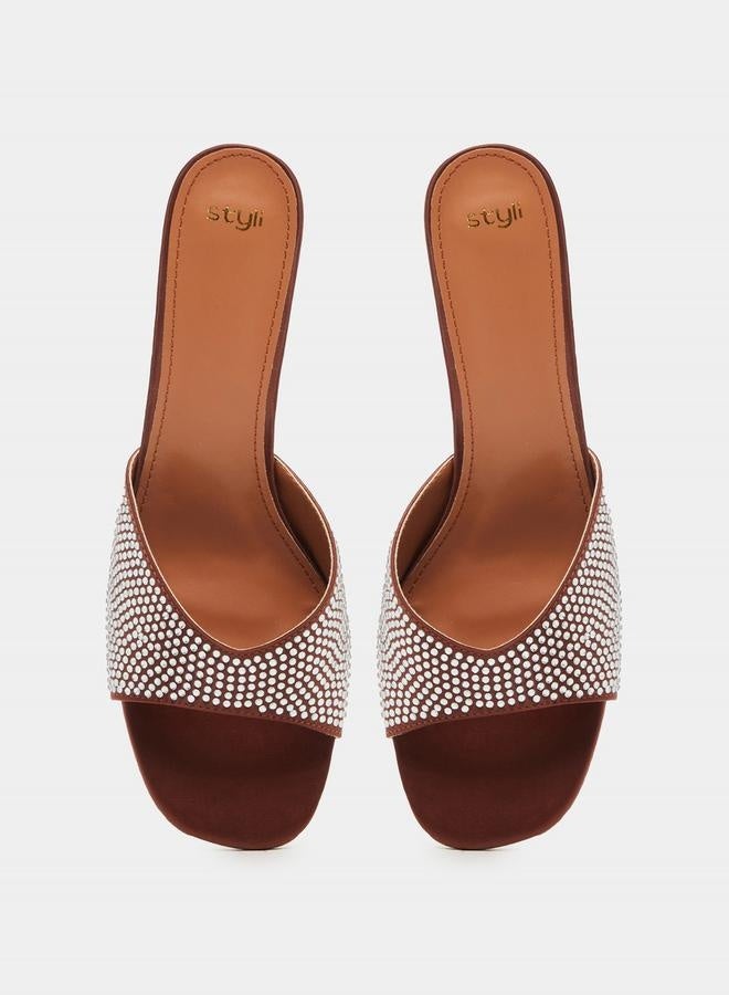 ستايلي صنادل بكعب رفيع مفتوحة من الأمام مزينة - Image 5