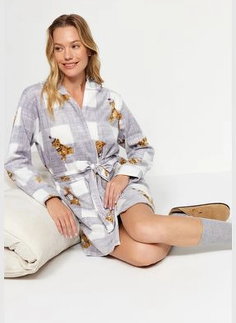 trendyol Gray Plaid Bear Pattern Pocket and Hood Detail Fleece Knitted Dressing Gown THMAW24SB00014