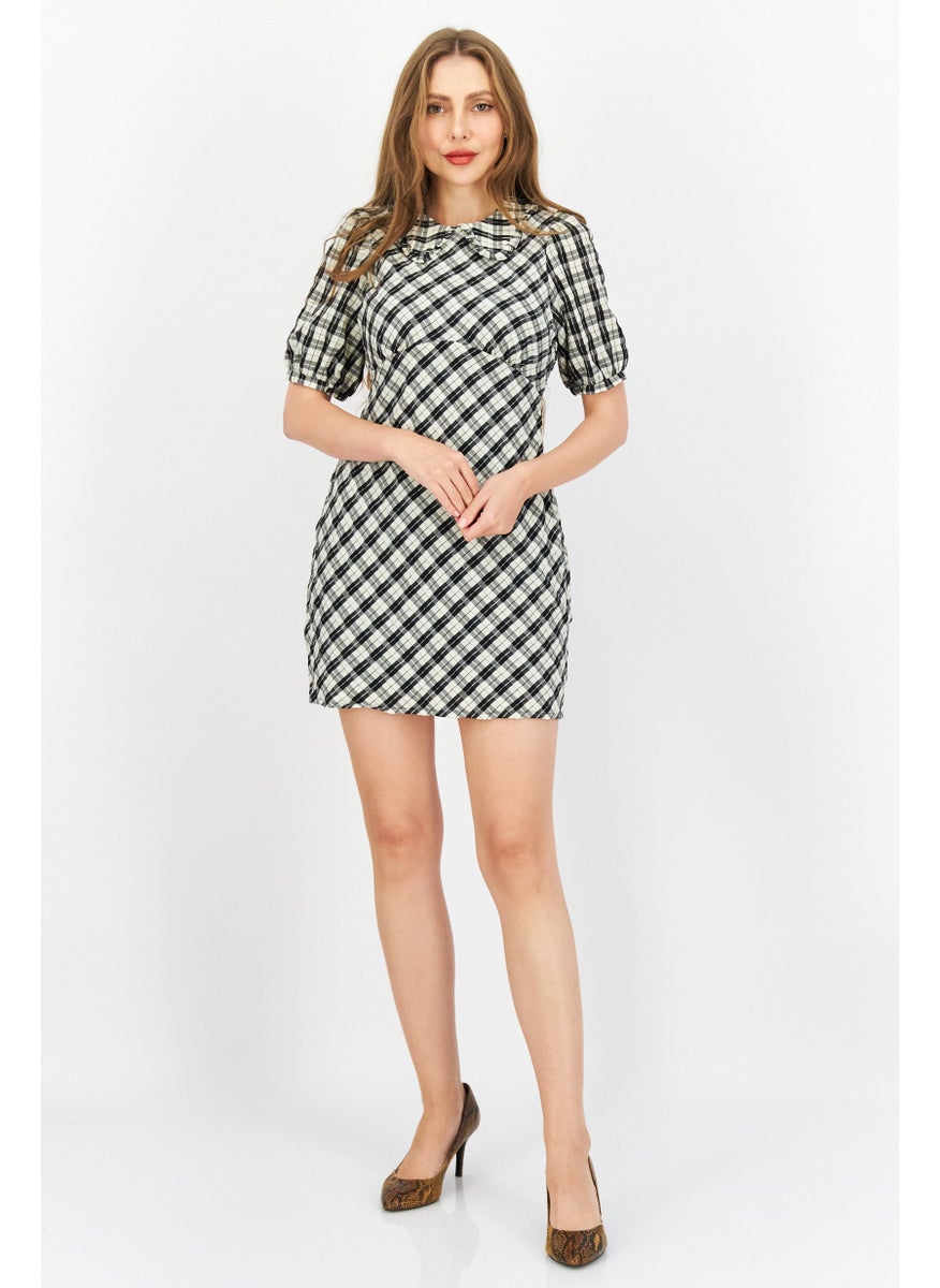 forever new Women Petite Checked Mini Dress, Black  - Image 3