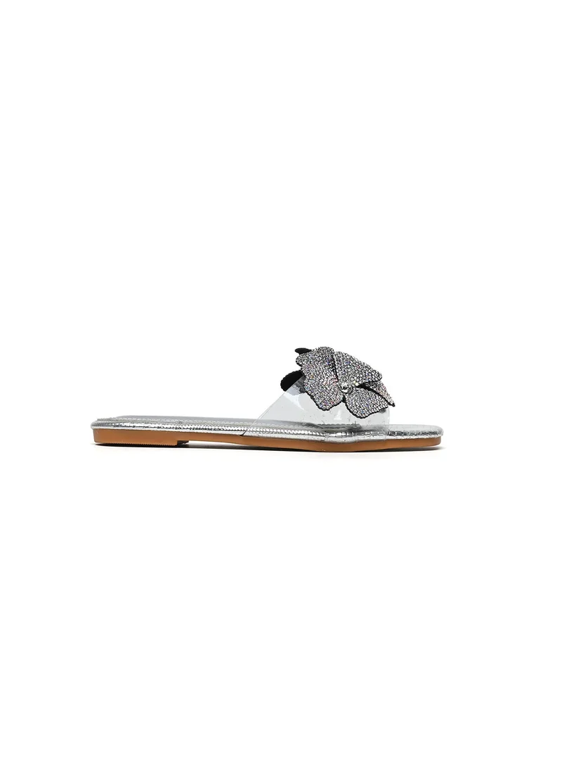 كيوبل Girls embellished slide sandals