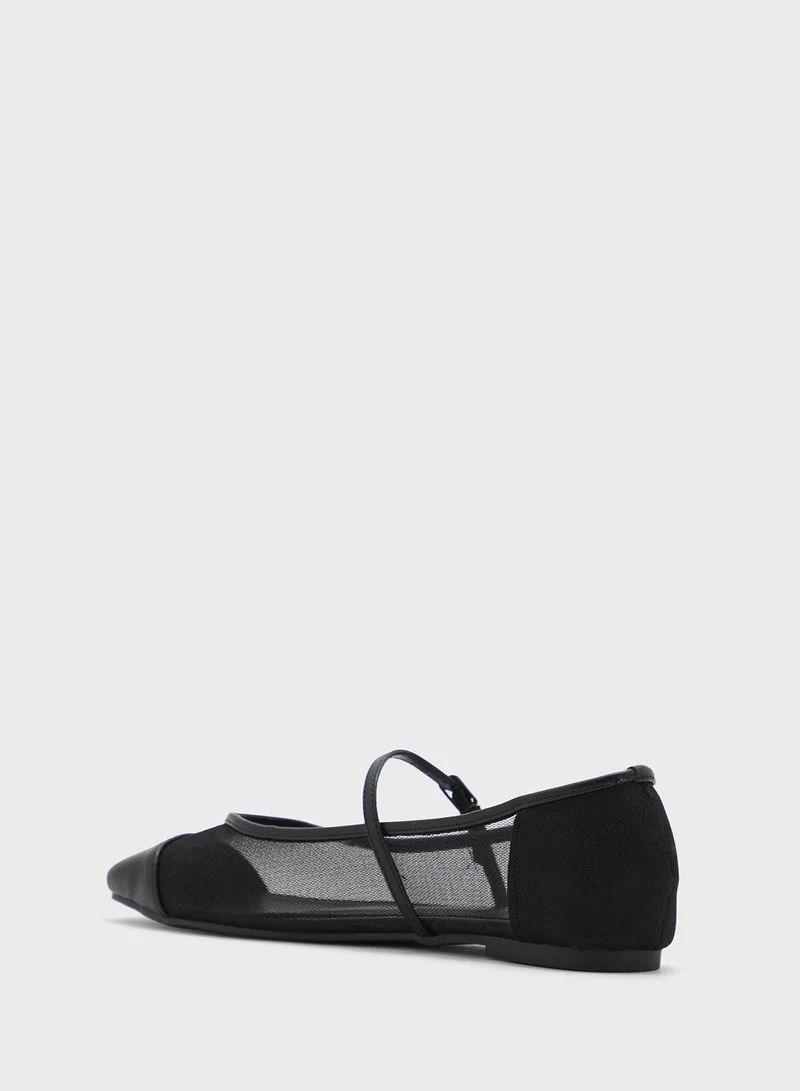 ايلا Square Toe Mary Jane Mesh Flat Shoe