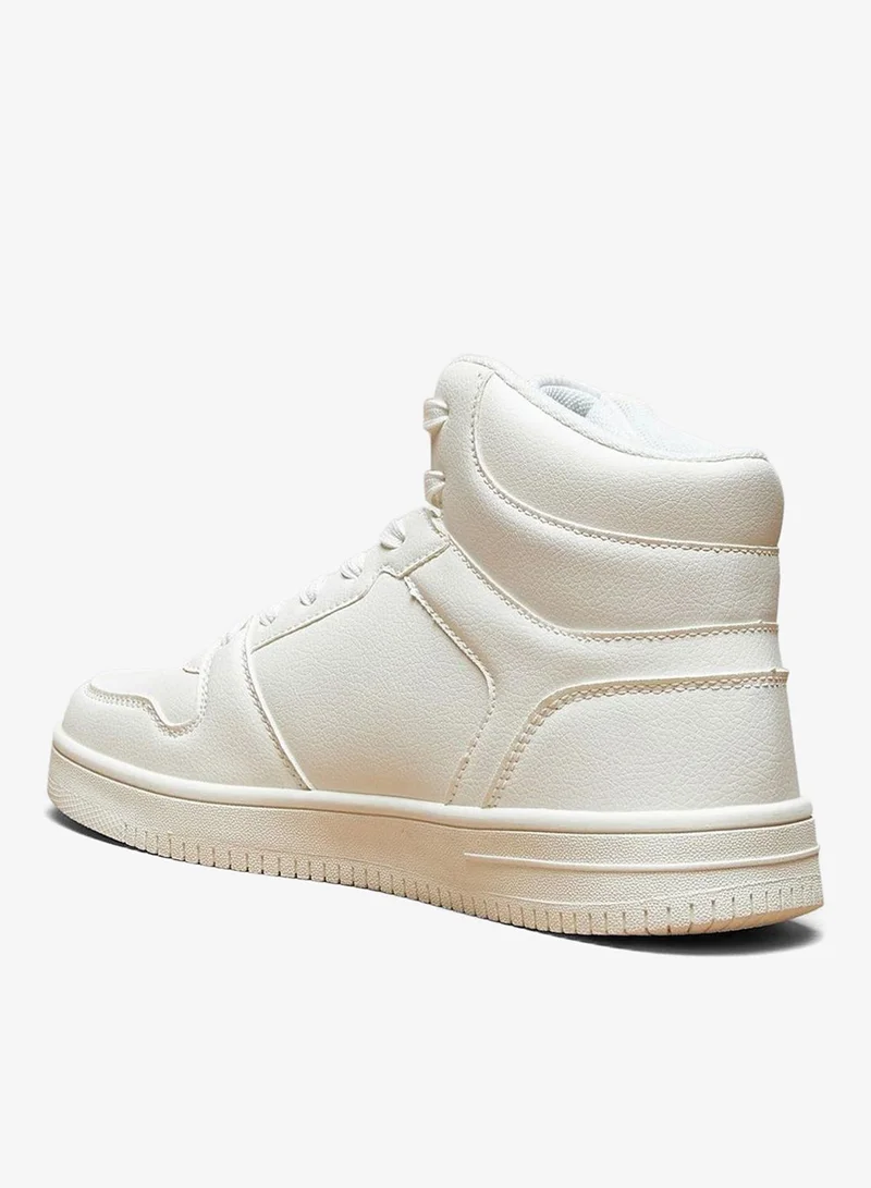 كابا سنيكرز نسائي