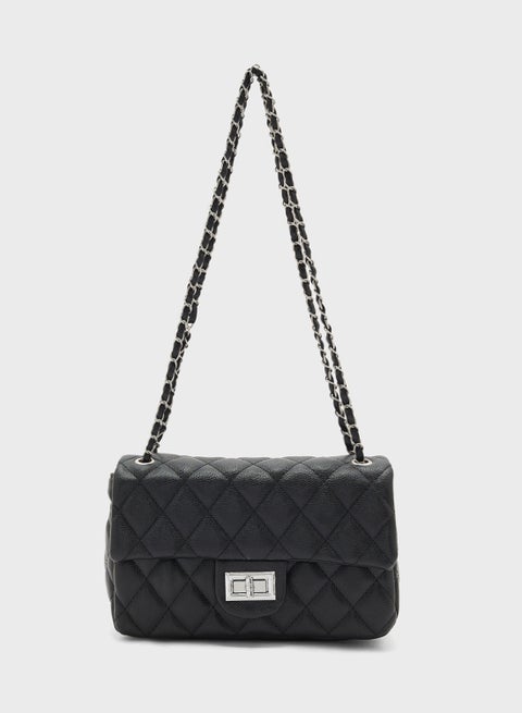 حقيبة كروس بودي مبطنة كلاسيكية