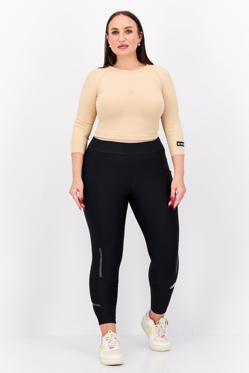 Adidas قميص نسائي بحجم زائد بأكمام ثلاثة أرباع، بيج - Image 4