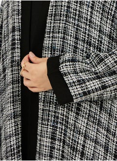 Styli Front Open Tweed Abaya with Contrast Cuff  - Image 4