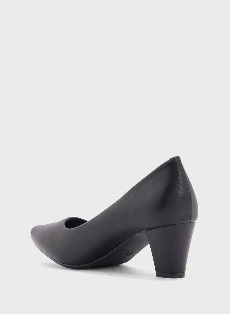 SD.Felano Mid Block Heel Pointed Pump