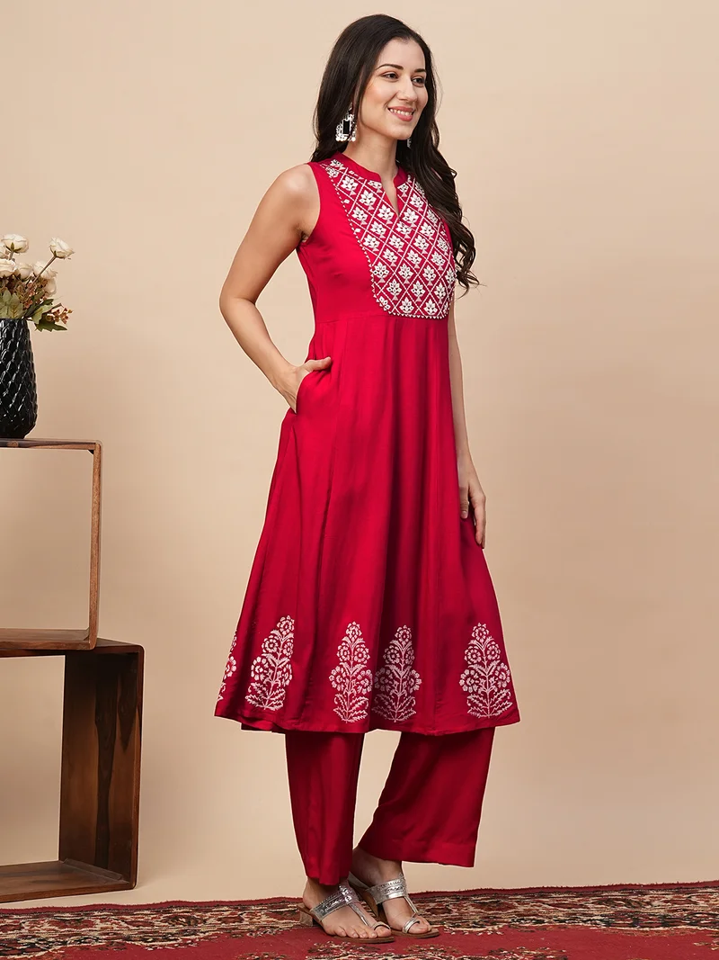 globus Women Embroidered Yoke Panelled Gotta Lace A-Line Kurta With Straight Pants Festive Set
