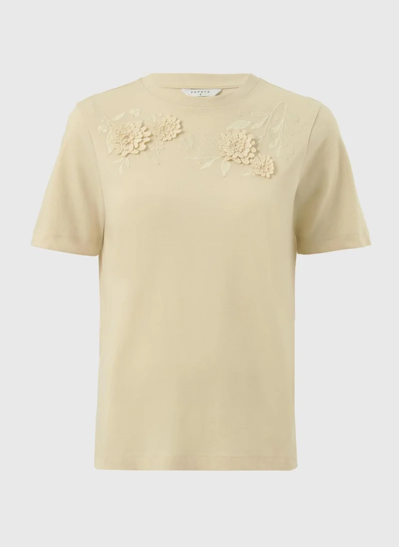 ماتلان Cream 3D Flower T-Shirt