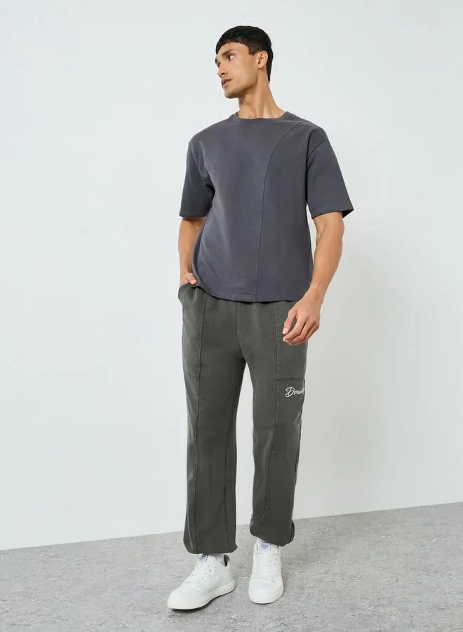 Styli Men Grey Panelled Oversized Washed Joggers