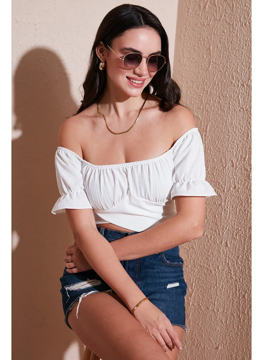 Lela Regular Fit Madonna Collar Tie Detail Crop Blouse Women's Blouse 6527017