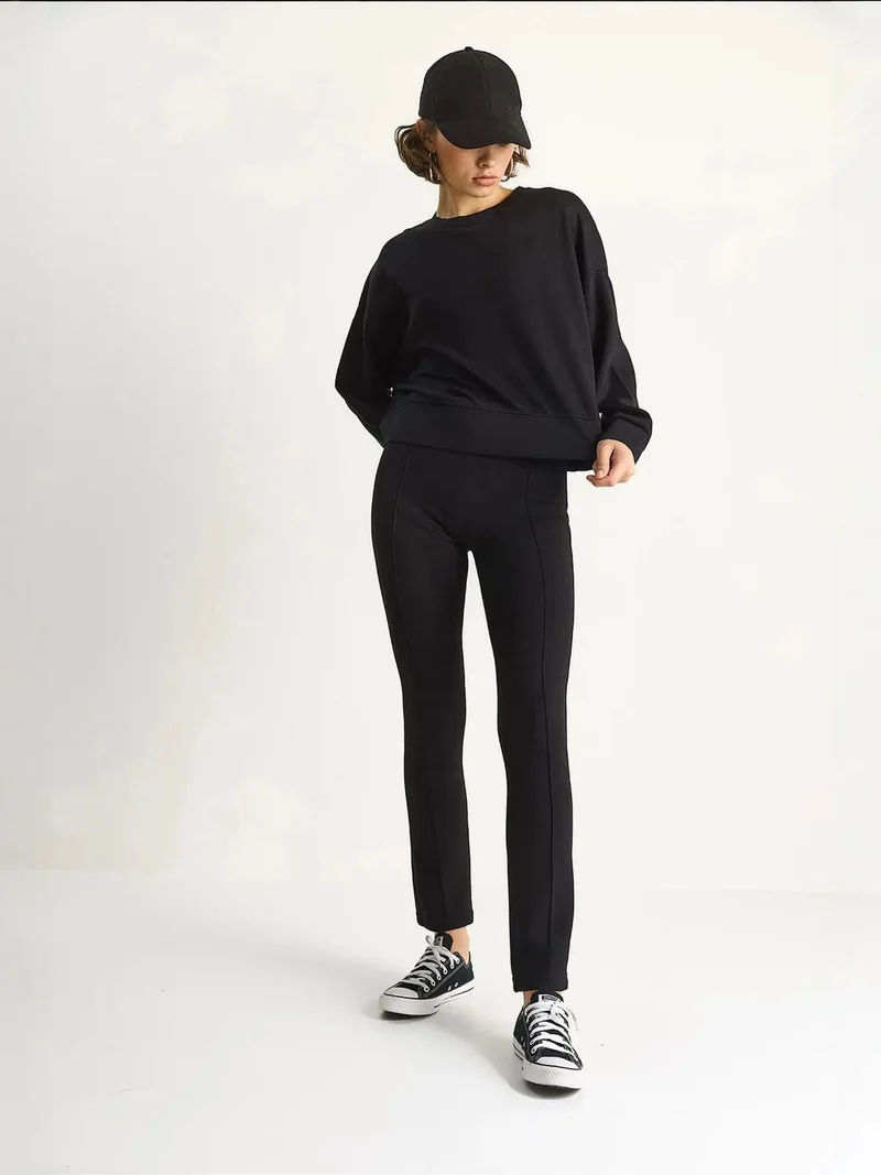 Bianco Lucci Black LUCCI Fitted Long Sleeve Crew Neck Two-Piece Set for Women | Best Price UAE