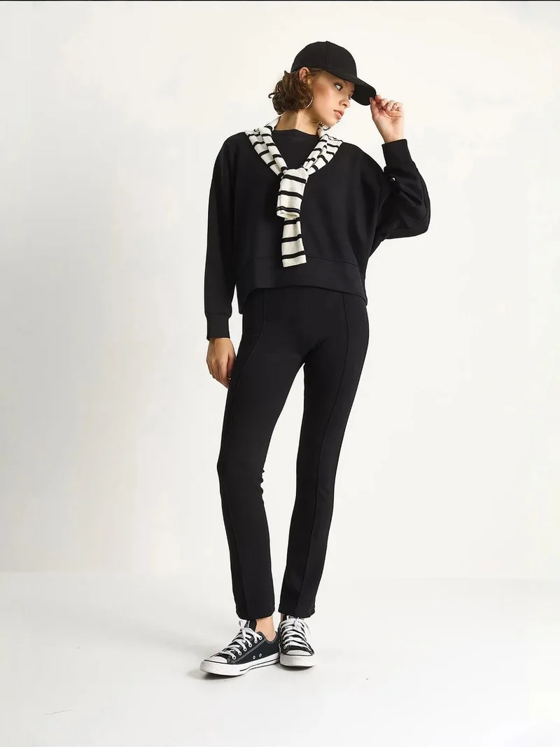 Bianco Lucci Black LUCCI Fitted Long Sleeve Crew Neck Two-Piece Set for Women | Best Price UAE