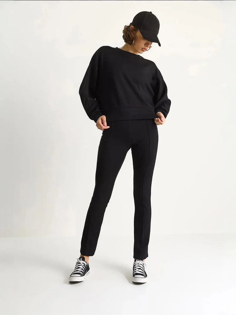Bianco Lucci Black LUCCI Fitted Long Sleeve Crew Neck Two-Piece Set for Women | Best Price UAE