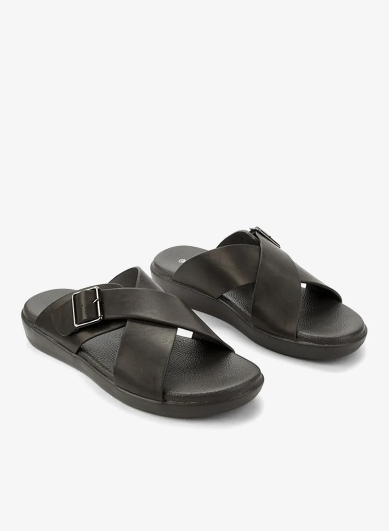 لو كونفورت صنادل رجالية بحزام متقاطع