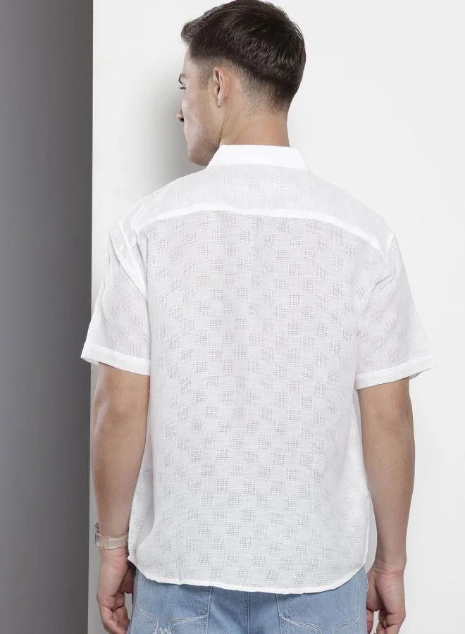 The Indian Garage Co Men Relaxed Fit Textured Cutaway Collar Half Sleeves Shirt