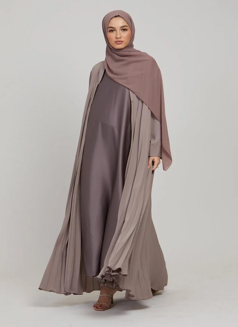 النخبة Grey Cuff Sleeves Pleated Women's Abaya with Hijab