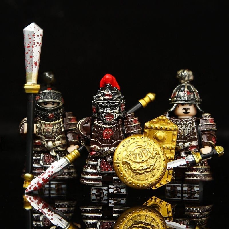 Ancient Soldier Heavy Armor Building Blocks Set, 3 Styles - Image 1