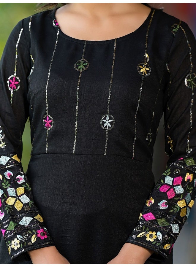 AKS Black embroidered straight kurta - Image 2