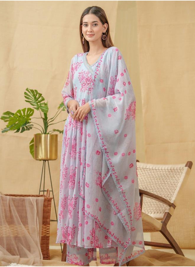 DW Embroidered A-Line Kurta and Trouser with Dupatta Set by Styli  - Image 5