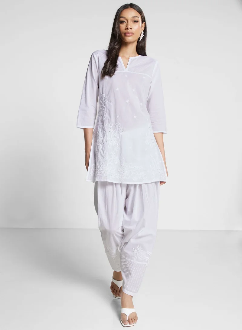 Fabindia Scoop Neck Chikankari Embroidered Tunic