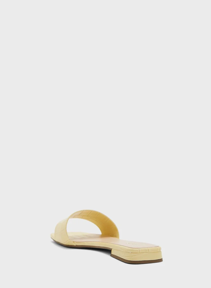 FYOR Casual Flat Sandals