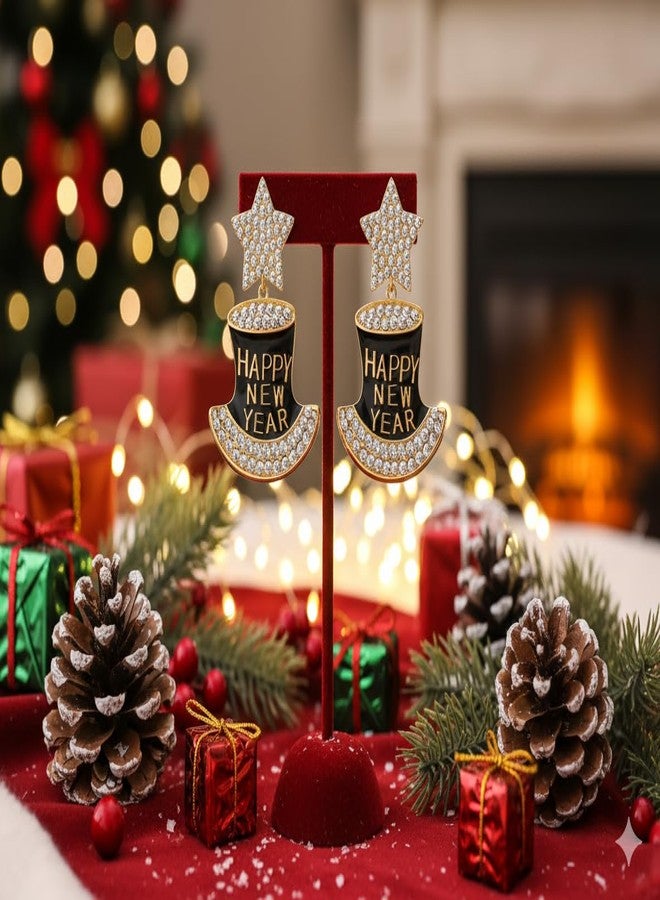 ليلي آند وايت أقراط ليلي آند وايت "عام جديد سعيد" بتصميم قبعة علوية مرصعة بنجوم وأحجار الراين، هدية مثالية لعيد رأس السنة. - Image 4