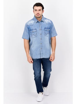 Wrangler Men Regular Fit Solid Short Sleeves Casual Shirt, Blue  - Image 4