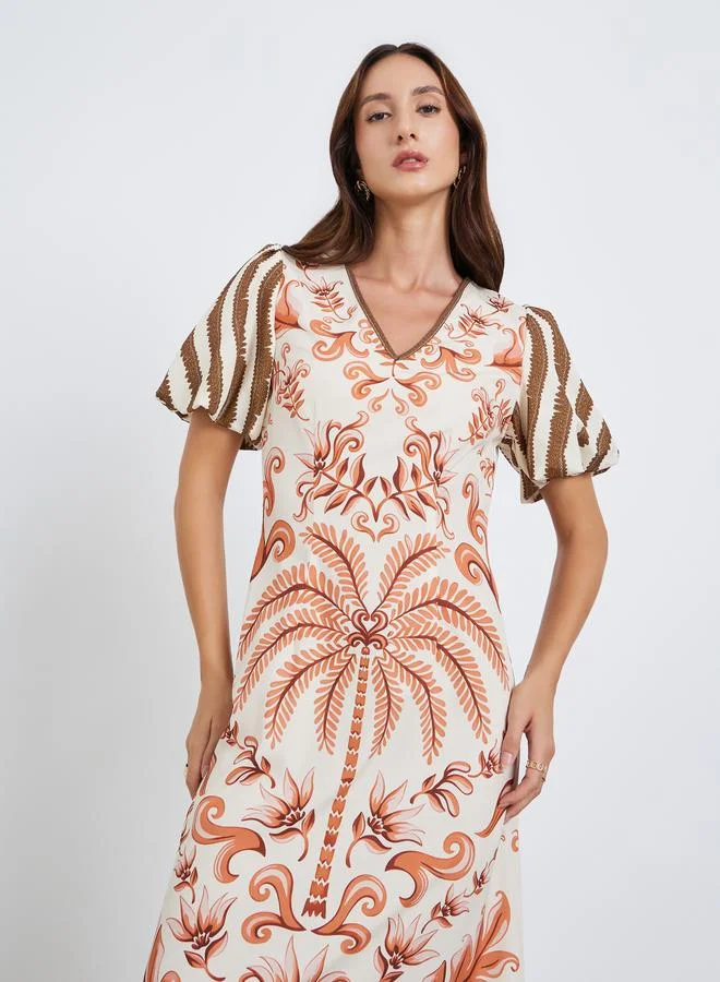 تايك تو فستان طويل بياقة v وطبعة كاملة