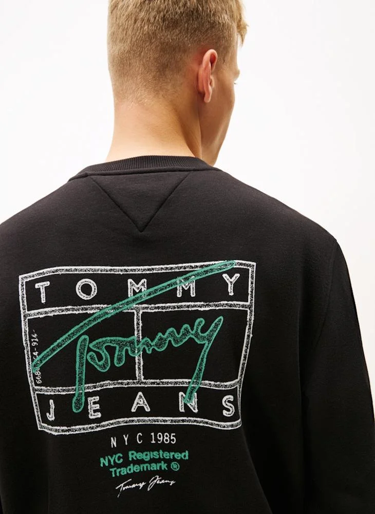 Tommy Jeans Black Regular Entry Dna Play Sweatshirt for Men | Best Price UAE