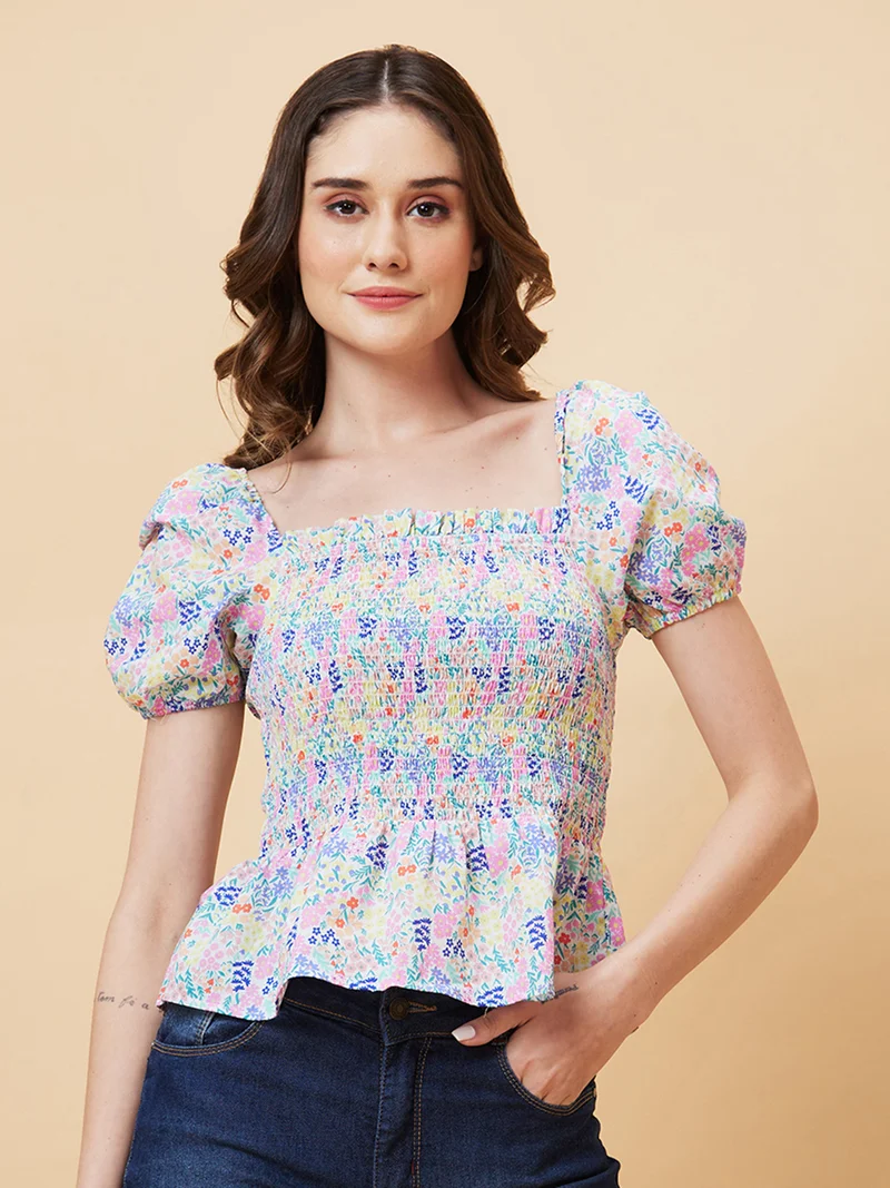 globus Women Floral Printed Puff Sleeve Smocking Peplum Top