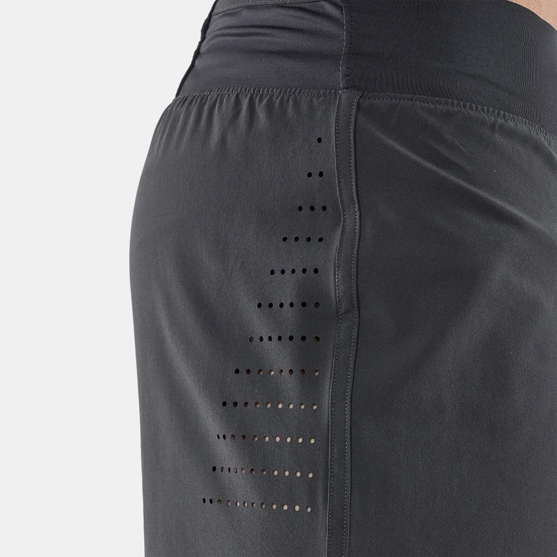 UNDER ARMOUR Men's UA Speedpocket 7-Inch Shorts
