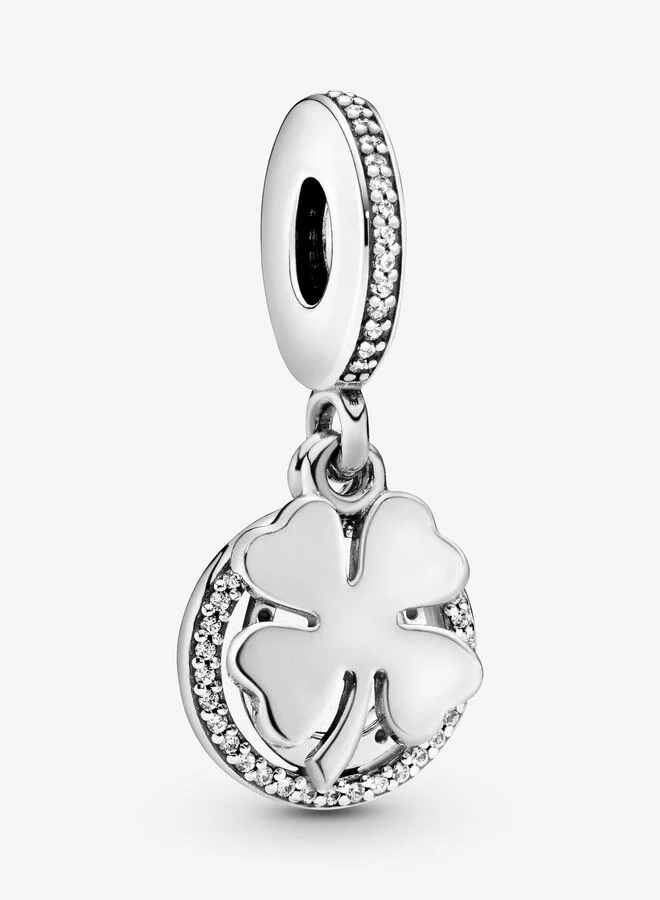 باندورا حظ سعيد فضة متدلية مع زركونيا مكعب شفاف