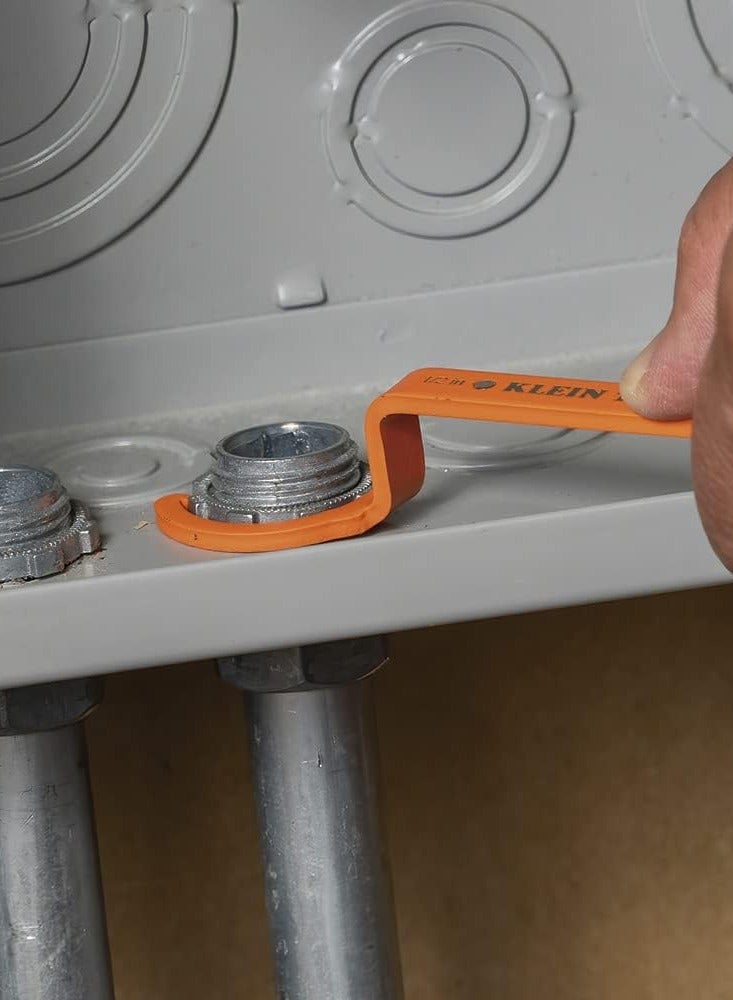 general Conduit Lockout Wrench Set, 50900R , Tighten and Loosen Locknuts in Tight Spaces, 1/2, 3/4 and 1-Inch, Offset Bends, 3-Piece - Image 5