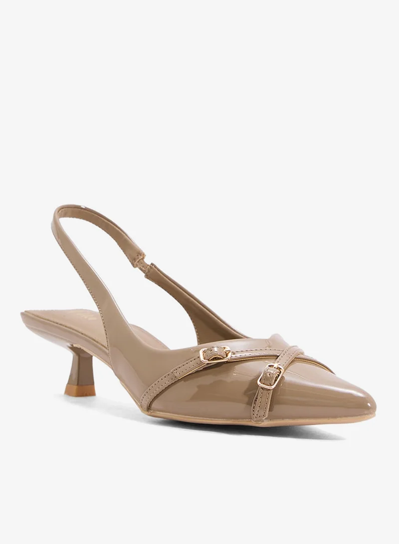 ايلا حذاء بكعب منخفض بحزام خلفي