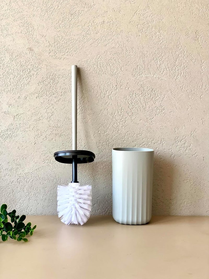 MASON HOME MASON HOME Museo Toilet Brush Grey Comes with Stand to Enhance Toilet Aesthetic Sturdy Handle for Ease Bathroom Accessories Cleaner Wiper Washroom Commode Cleaning Clean Hygienic  - Image 3