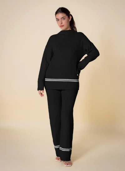 SHAPES DETAIL KNITTED SET