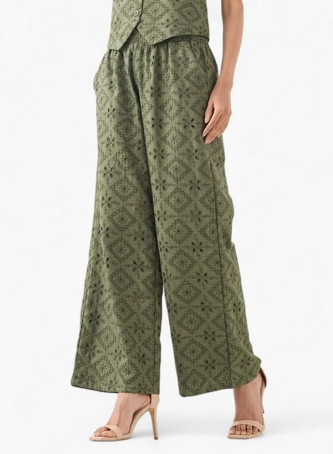2Xtremz 2Xtremz Schiffli Trousers with Elastic Waist