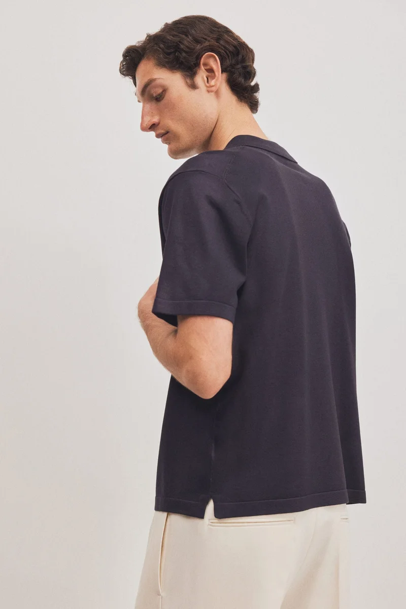 H&M  Regular Fit Fine-knit shirt for Men | Best Price UAE