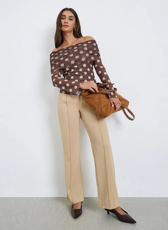 ستايلي توب شبكي منقط بأكتاف مكشوفة