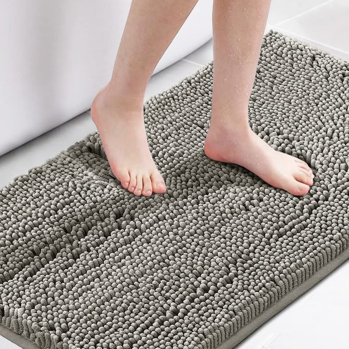 HVERSAILTEX MICROFIBER BATH RUGS CHENILLE FLOOR MAT ULTRA SOFT WASHABLE BATHROOM DRY FAST WATER ABSORBENT BEDROOM AREA RUGS 24 X 42 INCH DARK GREY