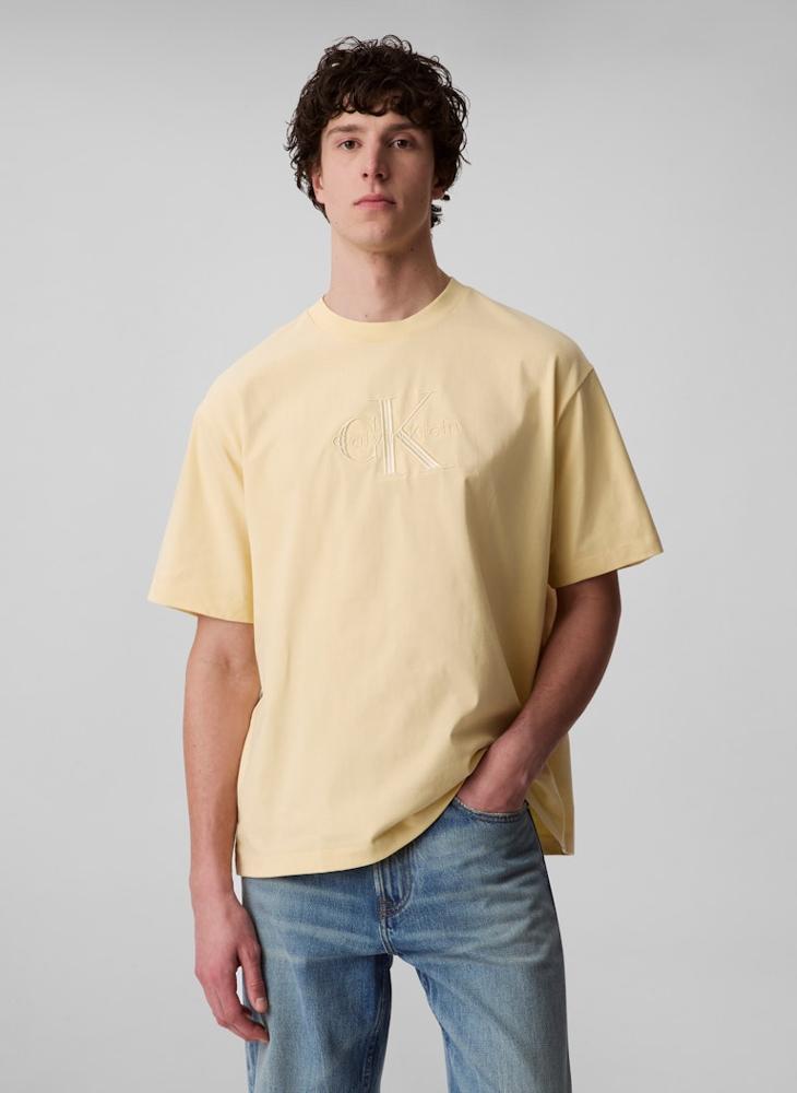 كالفن كلاين جينز تيشيرت قصير الأكمام - Image 1