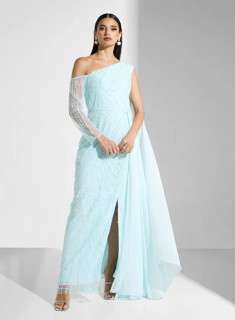 نمشي x فستان سهرة مزخرف