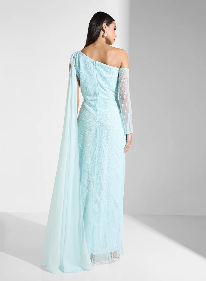 نمشي x فستان سهرة مزخرف