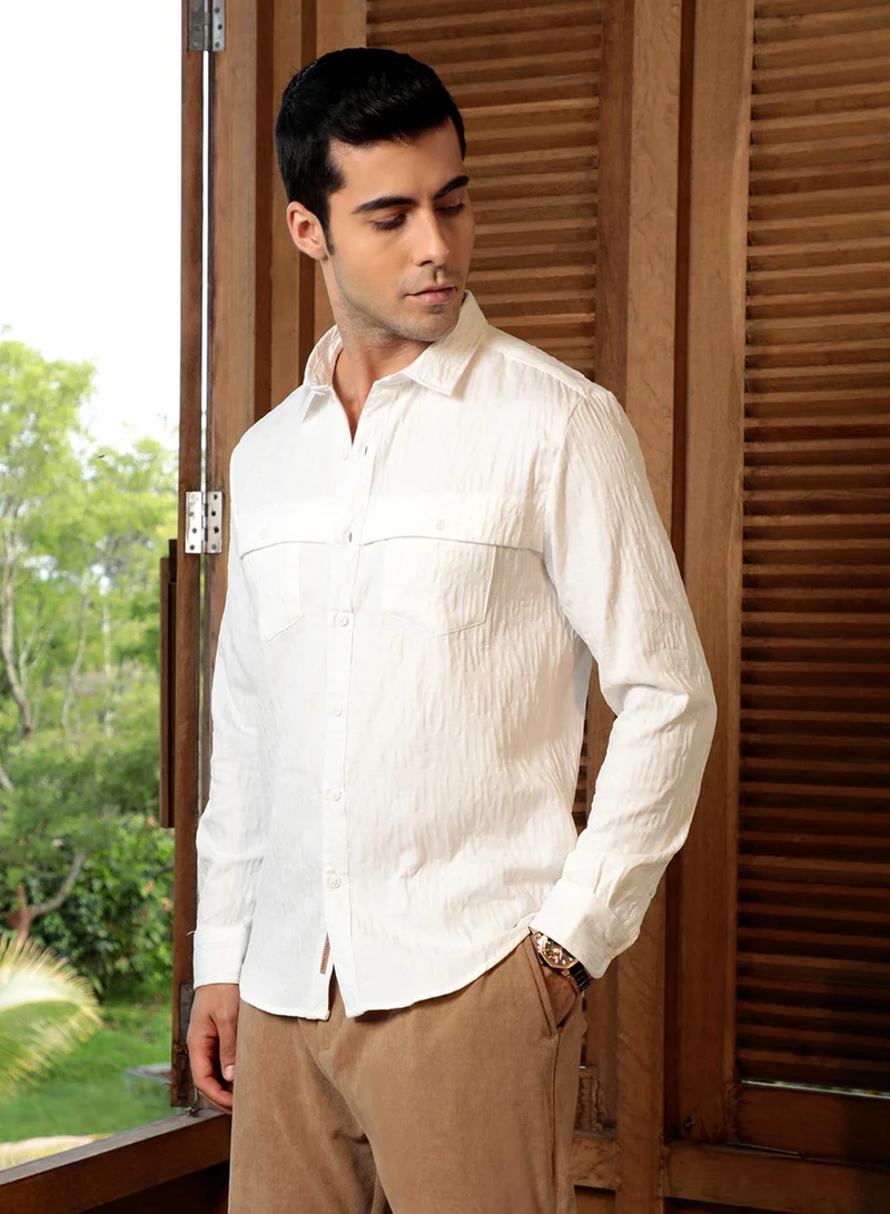 Campus Sutra Campus Sutra Men's Chalk White Aztec-Tactile Modular Shirt For Casual Wear | Spread Collar | Long Cuffed Sleeves | Button Closure | Shirt Crafted With Comfort Fit For Everyday Wear