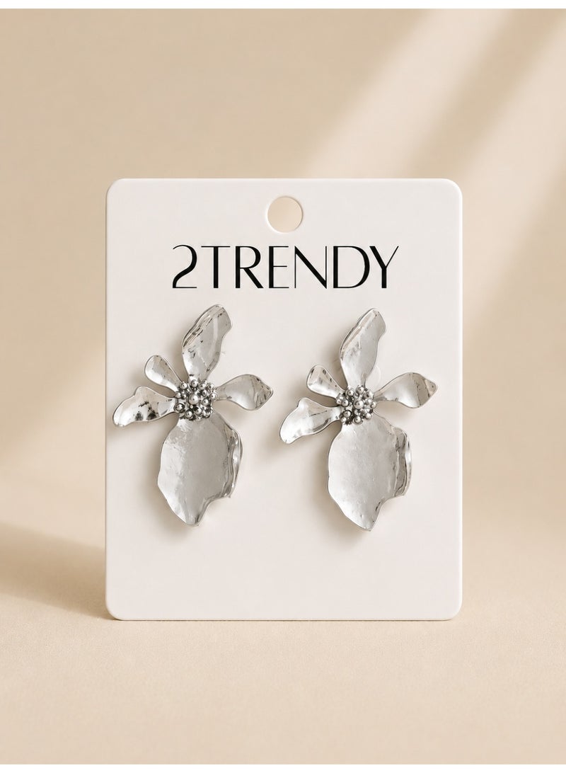 Women's Wide Hammered Silver-Tone Hoop Earrings
