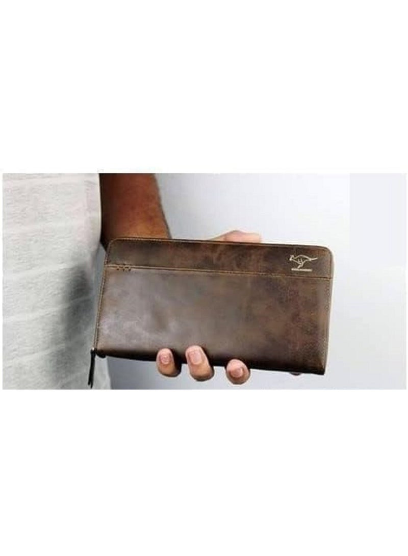 كانجارو محفظة يد رجالي طويلة من الجلد الصناعي  لحمل الاغراض والنقود والموبايل-بني - Image 1